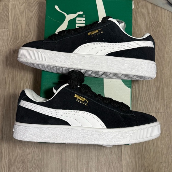 New Puma Women's Suede XL Black White Casual Sneakers Size 8 - Picture 8 of 15